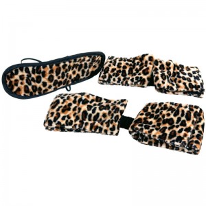 TERA PATRICKS MASK, CUFFS